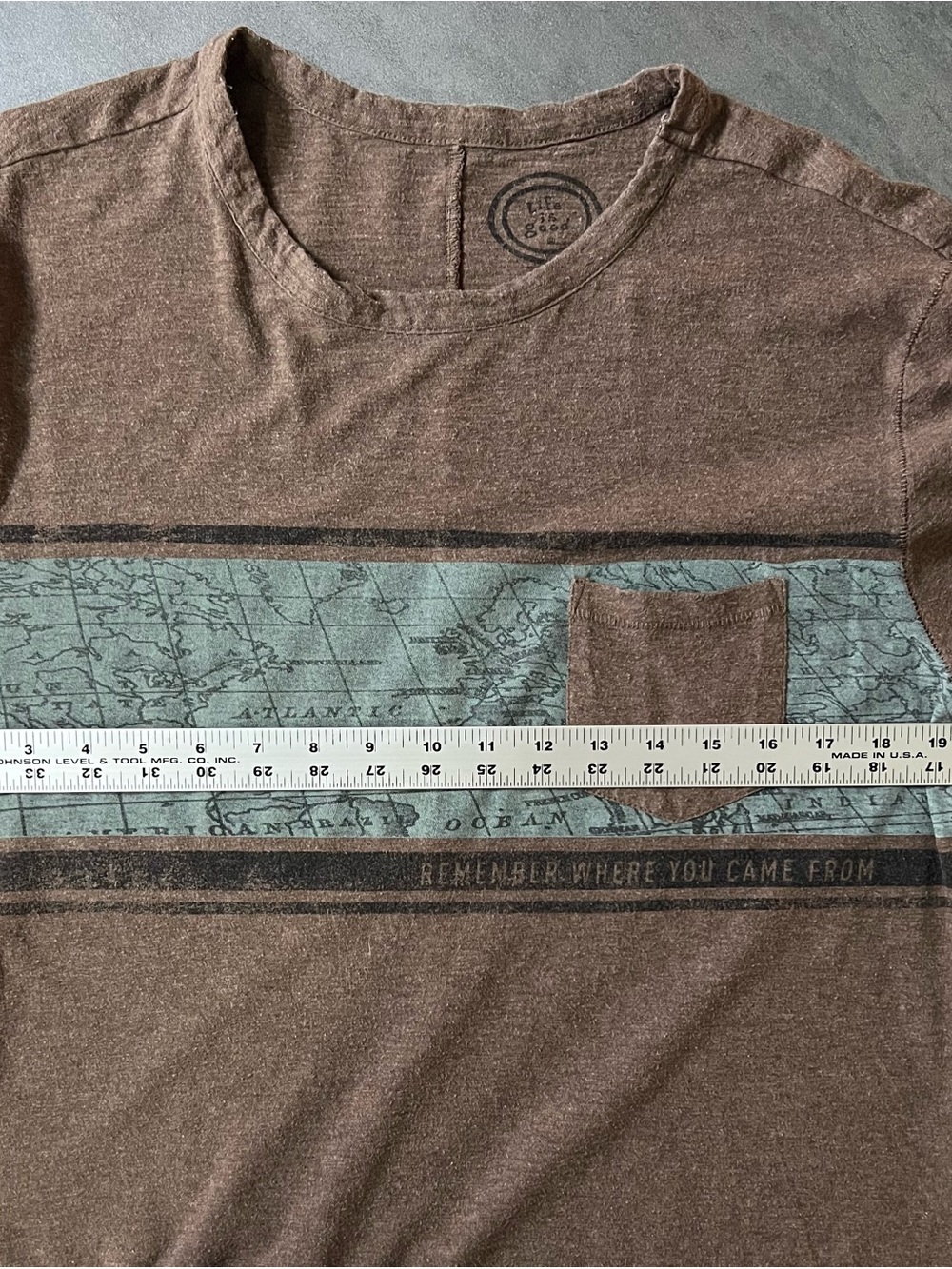 Life Is Good Brown T Shirt Remember Where You Came From World Map Men’s Medium - Picture 8 of 8